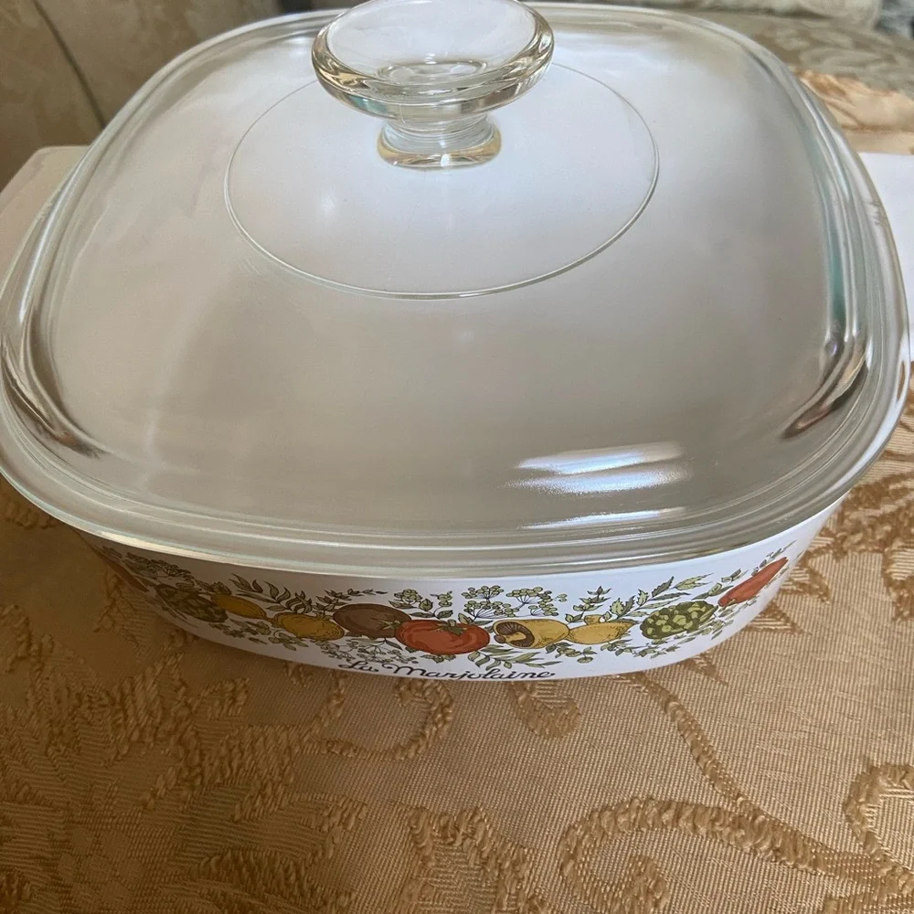 2 Quart CorningWare Floral White Casserole with Glass Lid